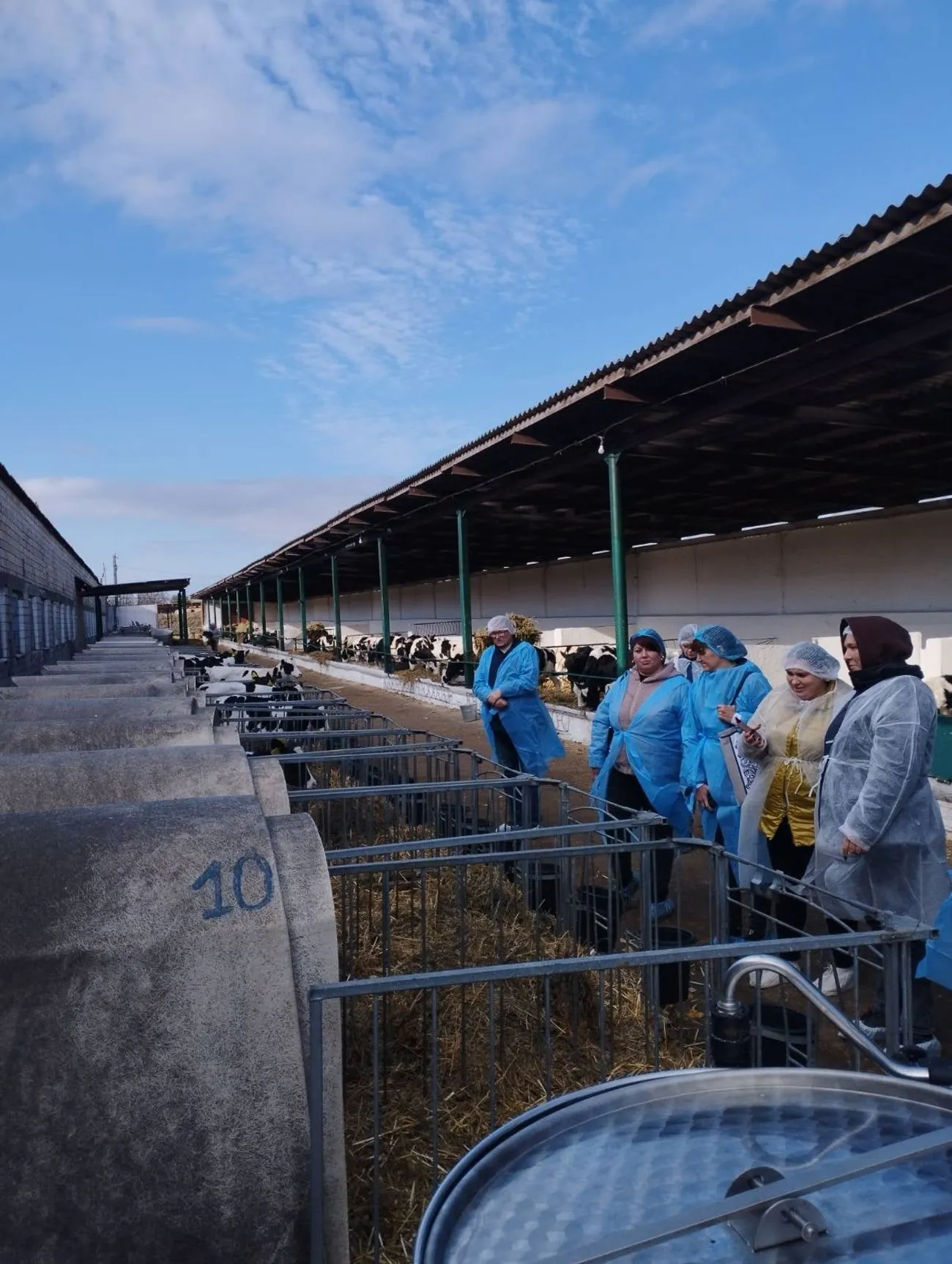 NAAS enterprises provide jobs for thousands of people in the regions: will they work in case of alienation of agricultural land