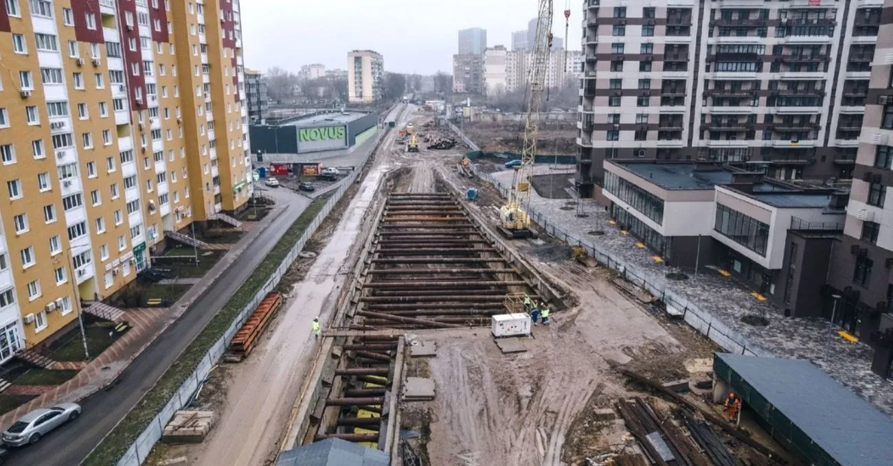 A water pipe burst at the metro construction site in Vynohradar – Avtostrada A water pipe burst at the metro construction site in Vynohradar – Avtostrada