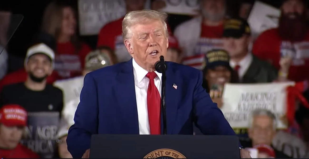 Трамп підбив підсумки 100 днів президентства: основні тези Трамп підбив підсумки 100 днів президентства: основні тези