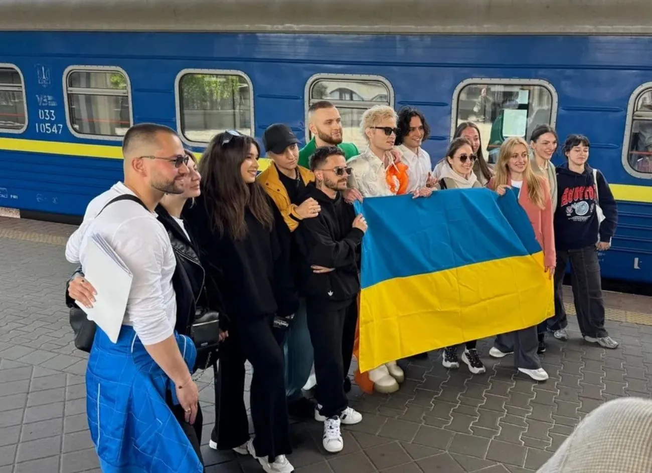Український гурт Ziferblat вирушив на Євробачення-2025 до Швейцарії Український гурт Ziferblat вирушив на Євробачення-2025 до Швейцарії