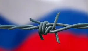 Атака дронов в новороссийске: поражен порт, повреждены резервуары зернового терминала