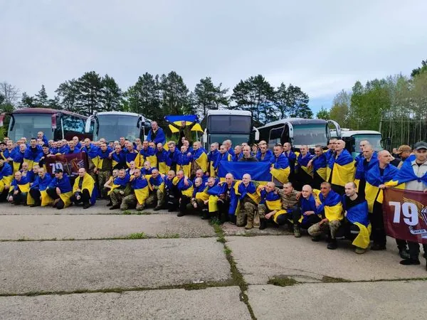 Україна повернула з російського полону 205 воїнів - Зеленський
