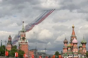 Парад в Москве: мировые лидеры приедут не из-за идеологии, а за деньги – ЦПД СНБО
