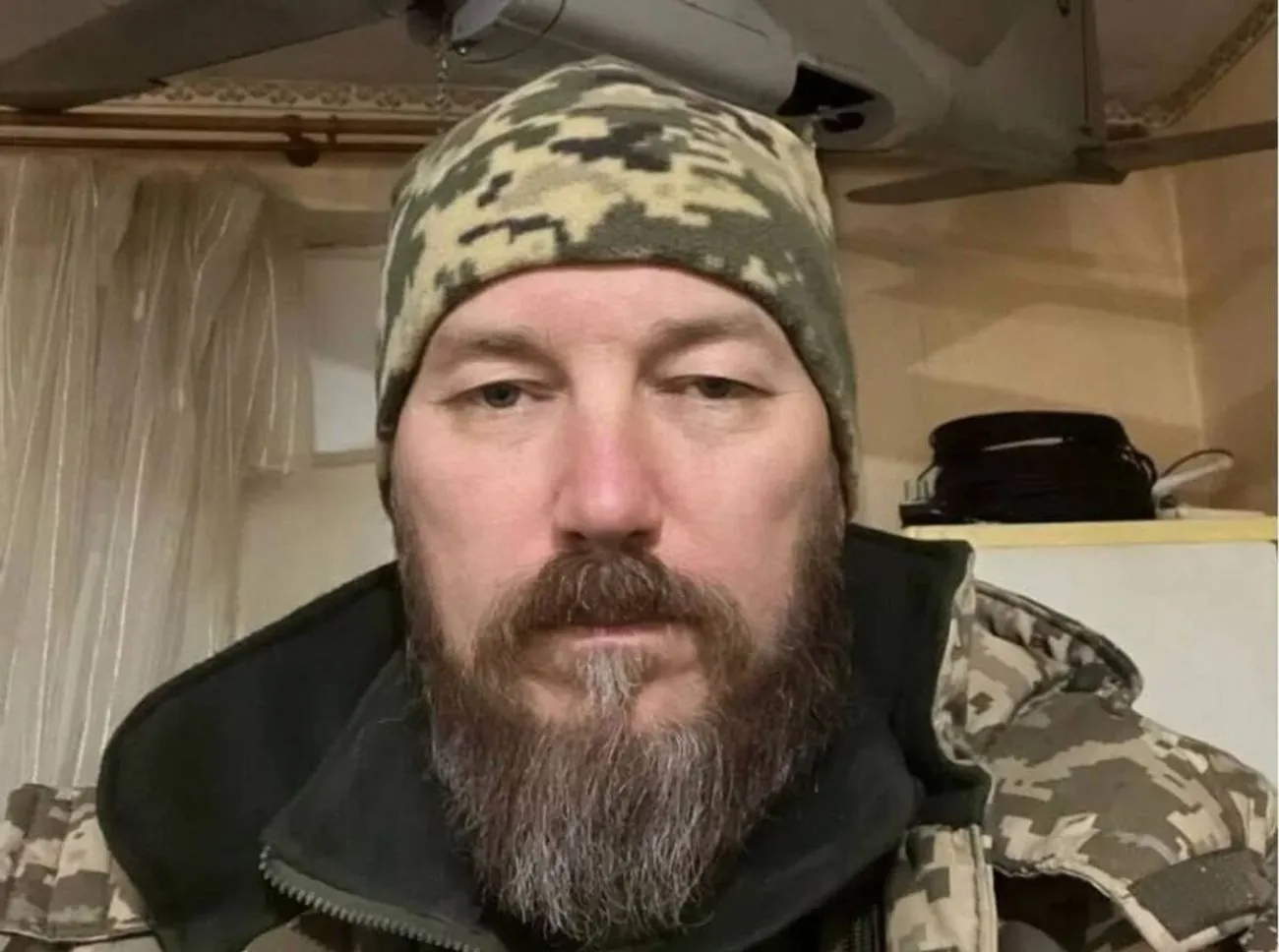 Командир "Птахів Мадяра", майор Роберт Бровді отримав звання Героя України: Зеленський підписав указ Командир "Птахів Мадяра", майор Роберт Бровді отримав звання Героя України: Зеленський підписав указ