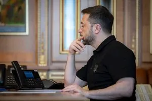 Будем работать вместе ради достойного мира: Зеленский поговорил с новым канцлером Германии Мерцем
