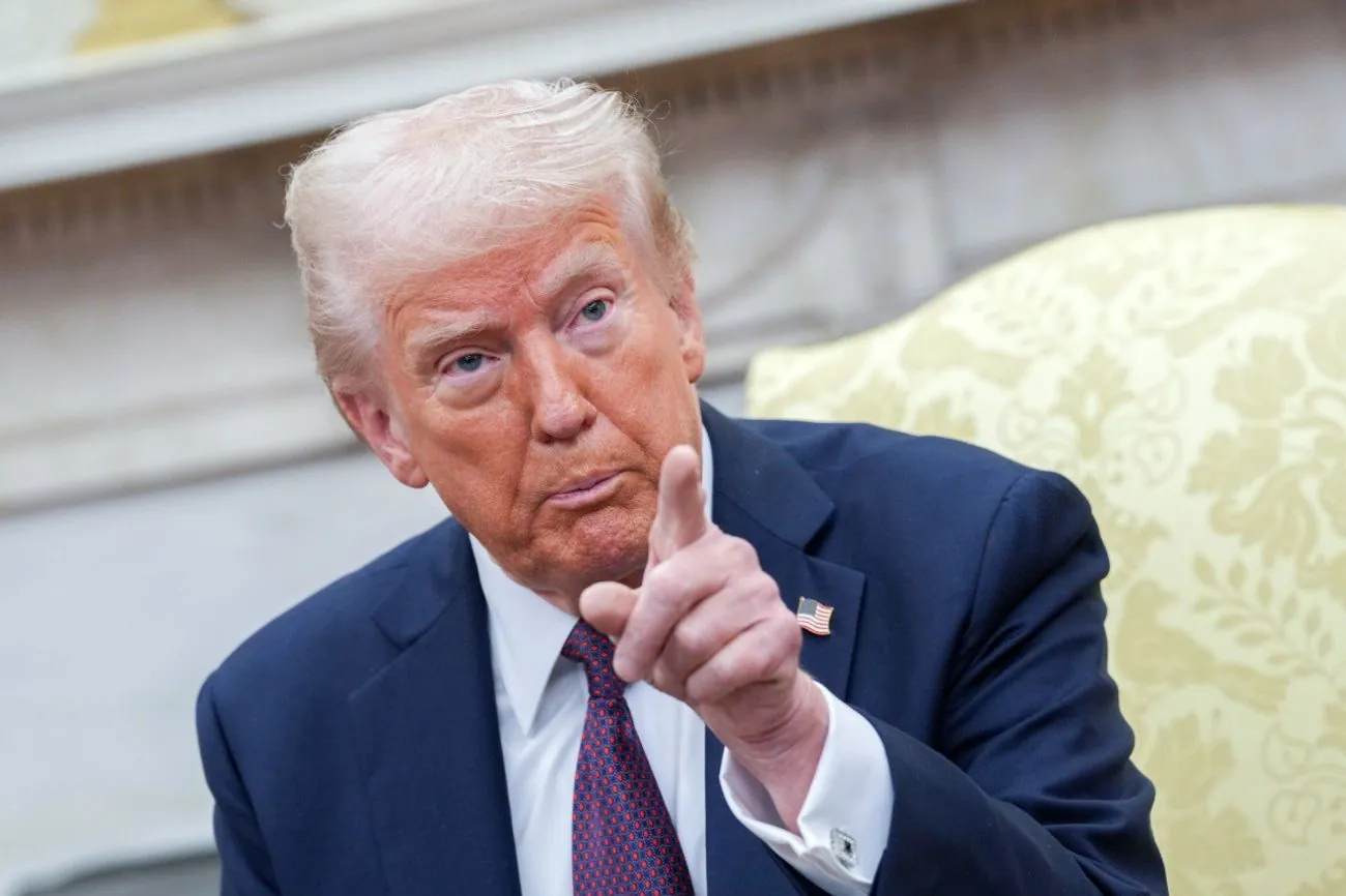 "Це може зробити будь-хто": Трамп висловився щодо розкішного Boeing 747 від Катару "Це може зробити будь-хто": Трамп висловився щодо розкішного Boeing 747 від Катару