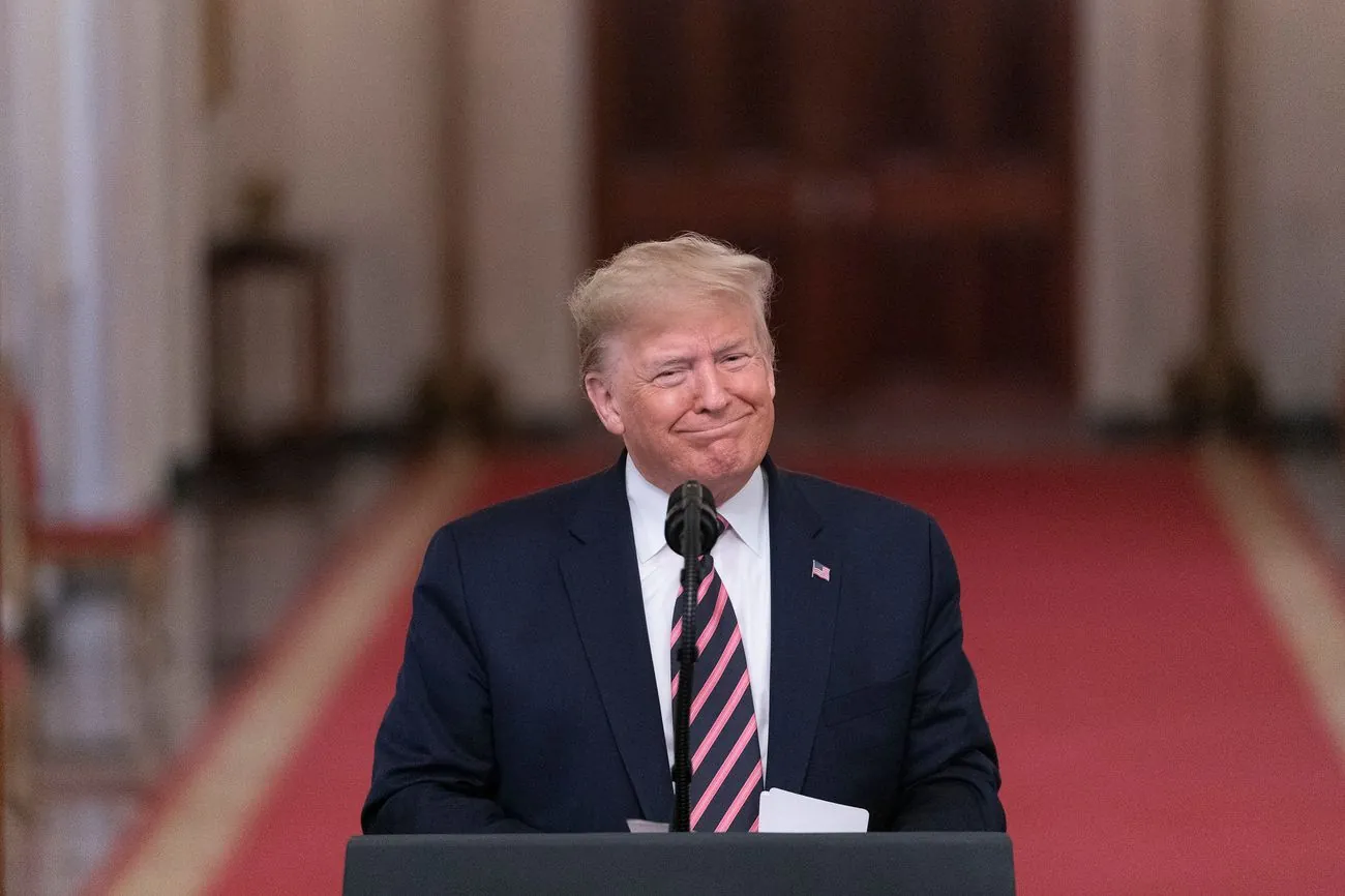 Трамп: мита на фільми не вплинуть на Джеймса Бонда Трамп: мита на фільми не вплинуть на Джеймса Бонда