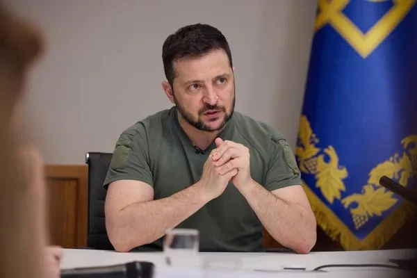 Зеленский анонсировал завтра в Украине встречу с лидерами "коалиции желающих"