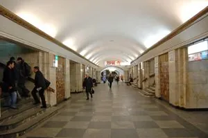 Завтра станцію столичного метро "Майдан Незалежності" закриють: деталі обмеження