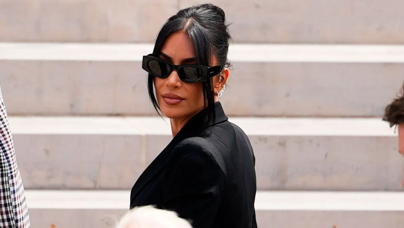 Kim Kardashian appeared in court in Paris wearing millions of dollars worth of diamonds Kim Kardashian appeared in court in Paris wearing millions of dollars worth of diamonds