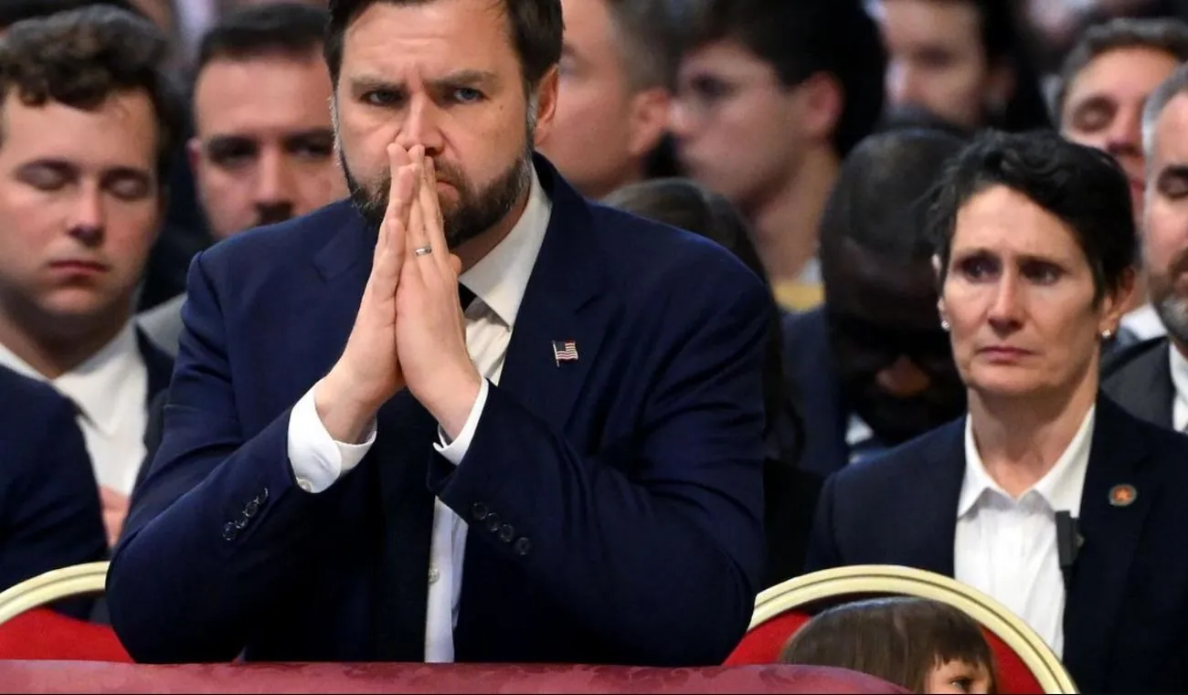 Джей Ді Венс повернеться до Ватикану та відвідає месу з нагоди початку понтифікату Лева XIV Джей Ді Венс повернеться до Ватикану та відвідає месу з нагоди початку понтифікату Лева XIV