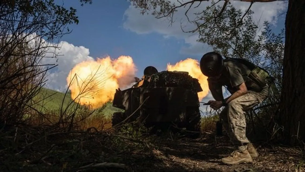 Зеленський: росія розпочала наступ по всіх напрямках, головний - Сумський Зеленський: росія розпочала наступ по всіх напрямках, головний - Сумський