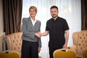 Зеленский обсудил с президентом Швейцарии дипломатические шаги ради мира: подробности