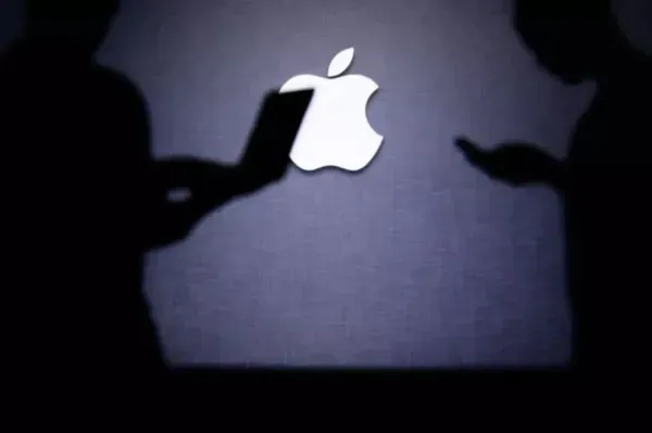 Попытка присвоить "логотип Apple" или кто стоит за сетью "Ябко" и её налоговыми долгами