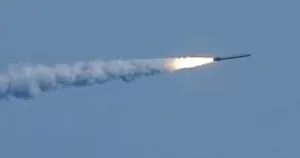 Воздушные Силы сообщают о ракетах над Украиной: направления движения