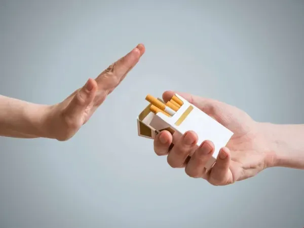 Causes at Least 16 Different Types of Cancer: Therapist on the Dangers of Smoking


