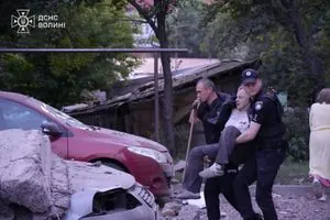Атака рф на Луцьк: уже 16 постраждалих, двоє зниклих безвісти