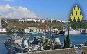 Окупанти розбирають захоплений український десантник "Костянтин Ольшанський" на запчастини - партизани