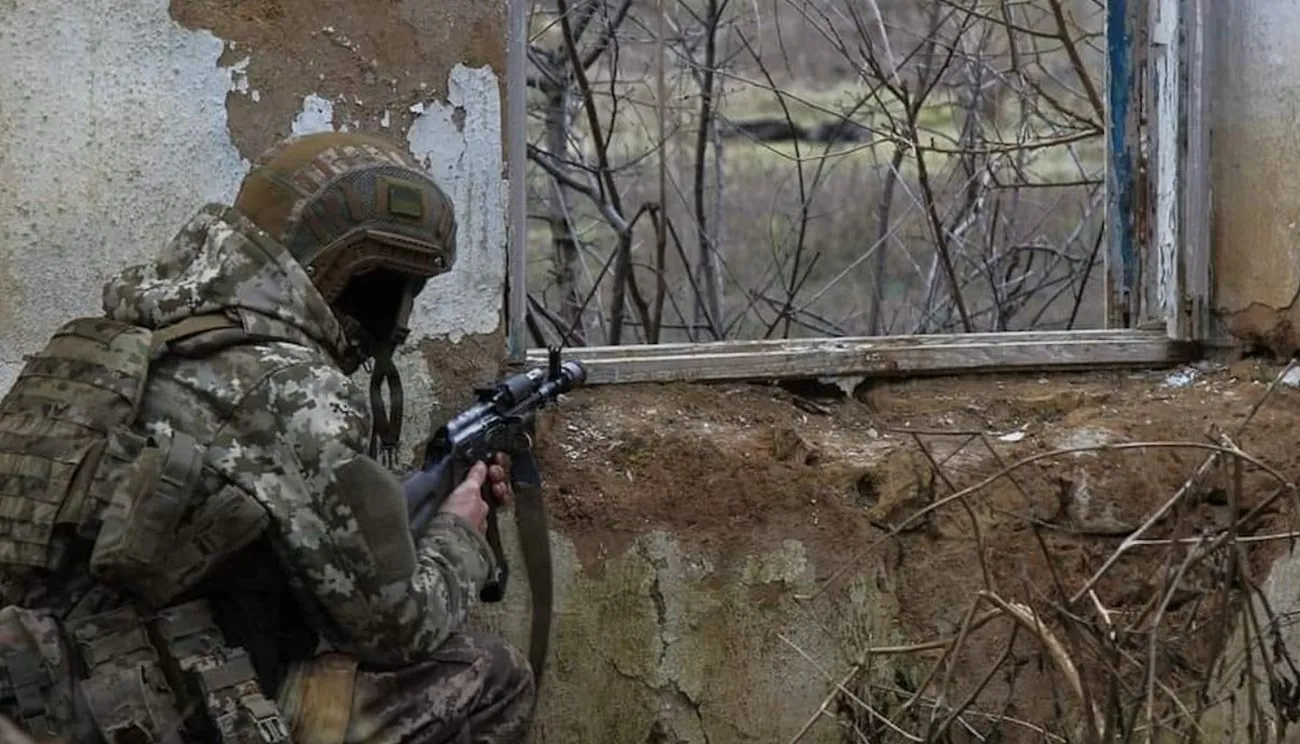 росіянам вдається здійснювати просування на Торецькому напрямку - речник ОТУ “Луганськ”