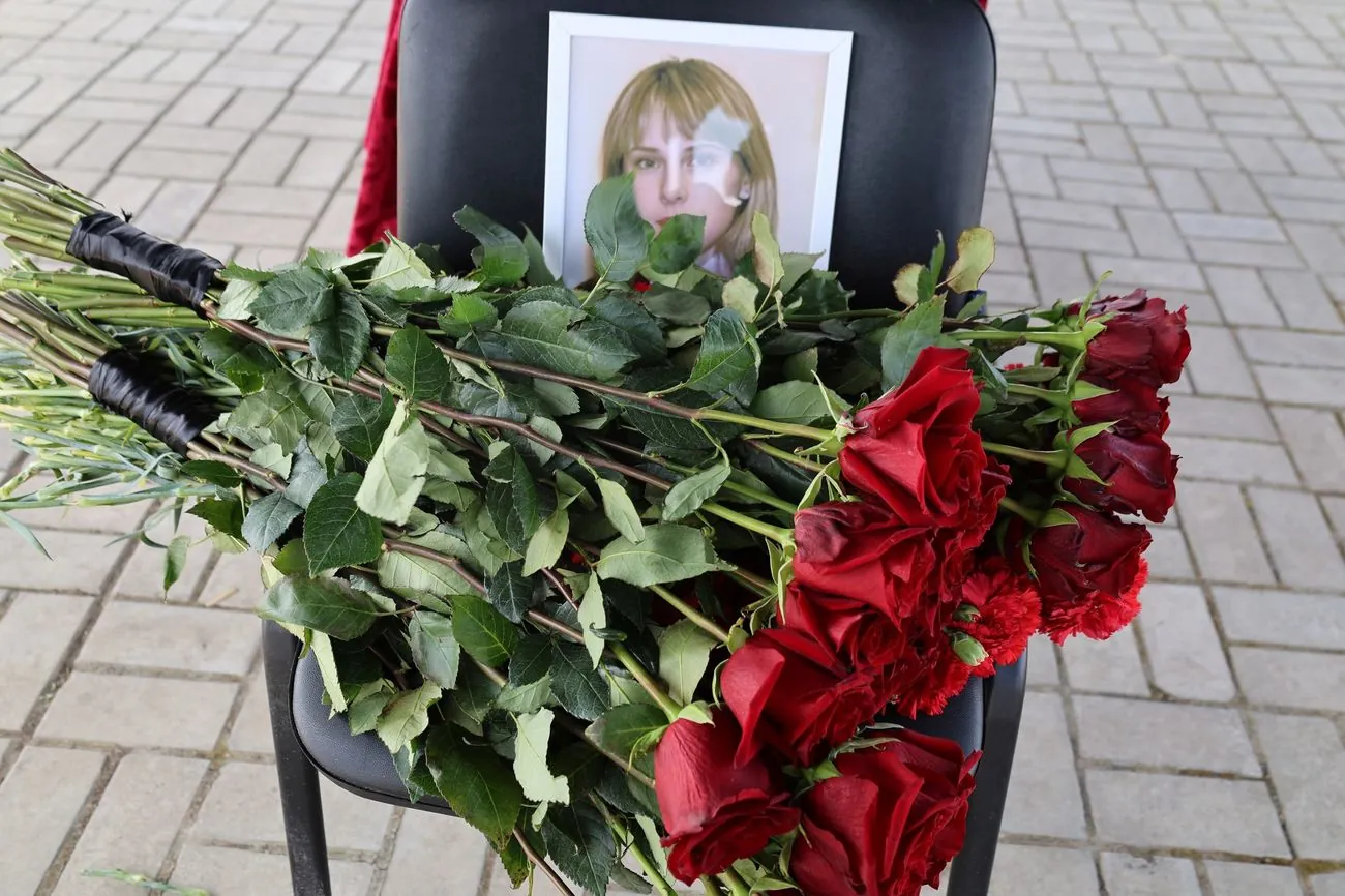 У Харкові попрощалися з керівницею дитячої залізниці, що загинула від атаки рф У Харкові попрощалися з керівницею дитячої залізниці, що загинула від атаки рф