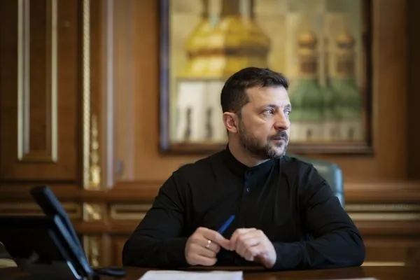 В трагическом ДТП во Франции погибли трое украинцев - Зеленский