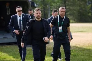 Zelensky canceled the press conference in Calgary and is returning to Kyiv