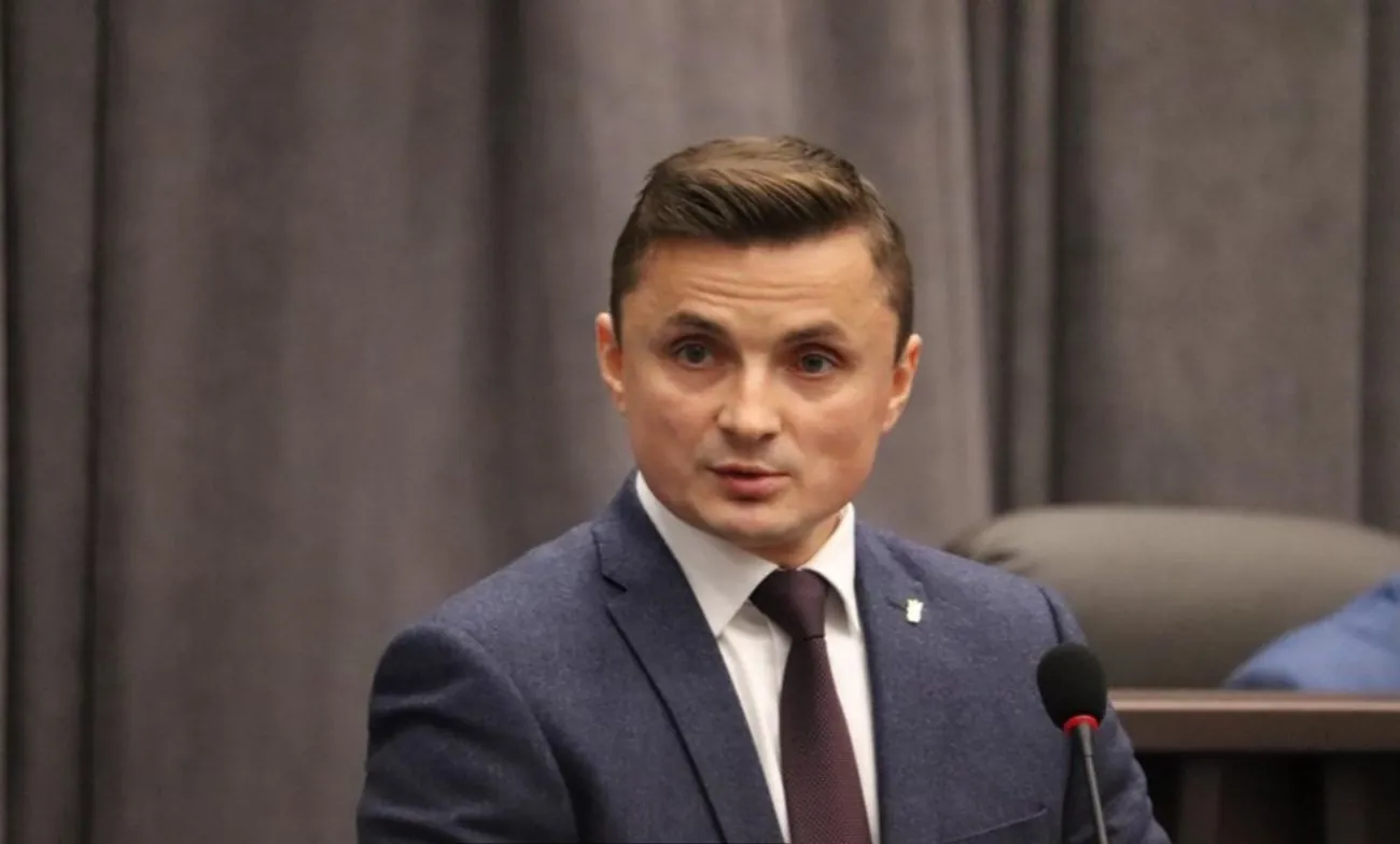 The scandalous former head of the Ternopil Regional Council received 9 years and lost consciousness The scandalous former head of the Ternopil Regional Council received 9 years and lost consciousness