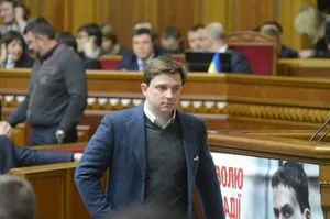 Oles Dovhyi resigns his deputy mandate