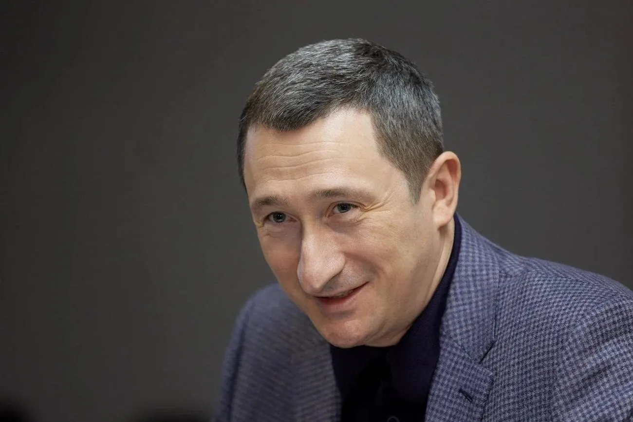 Шмигаль повідомив, на які дати підписано відрядження для Чернишова Шмигаль повідомив, на які дати підписано відрядження для Чернишова