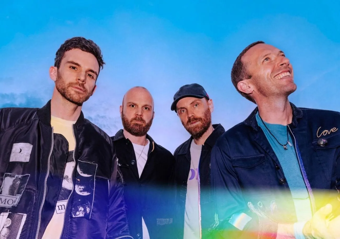 Coldplay перевидає культові альбоми на платівках, виготовлених з перероблених пластикових пляшок Coldplay перевидає культові альбоми на платівках, виготовлених з перероблених пластикових пляшок