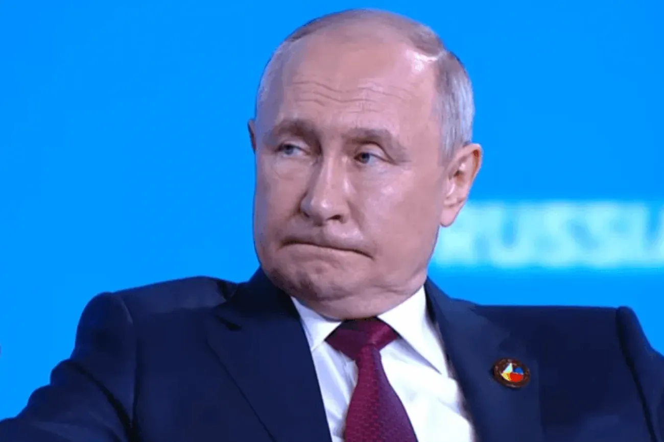 "Мирні ініціативи" путіна є вимогою капітуляції України - Центр стратегічних комунікацій