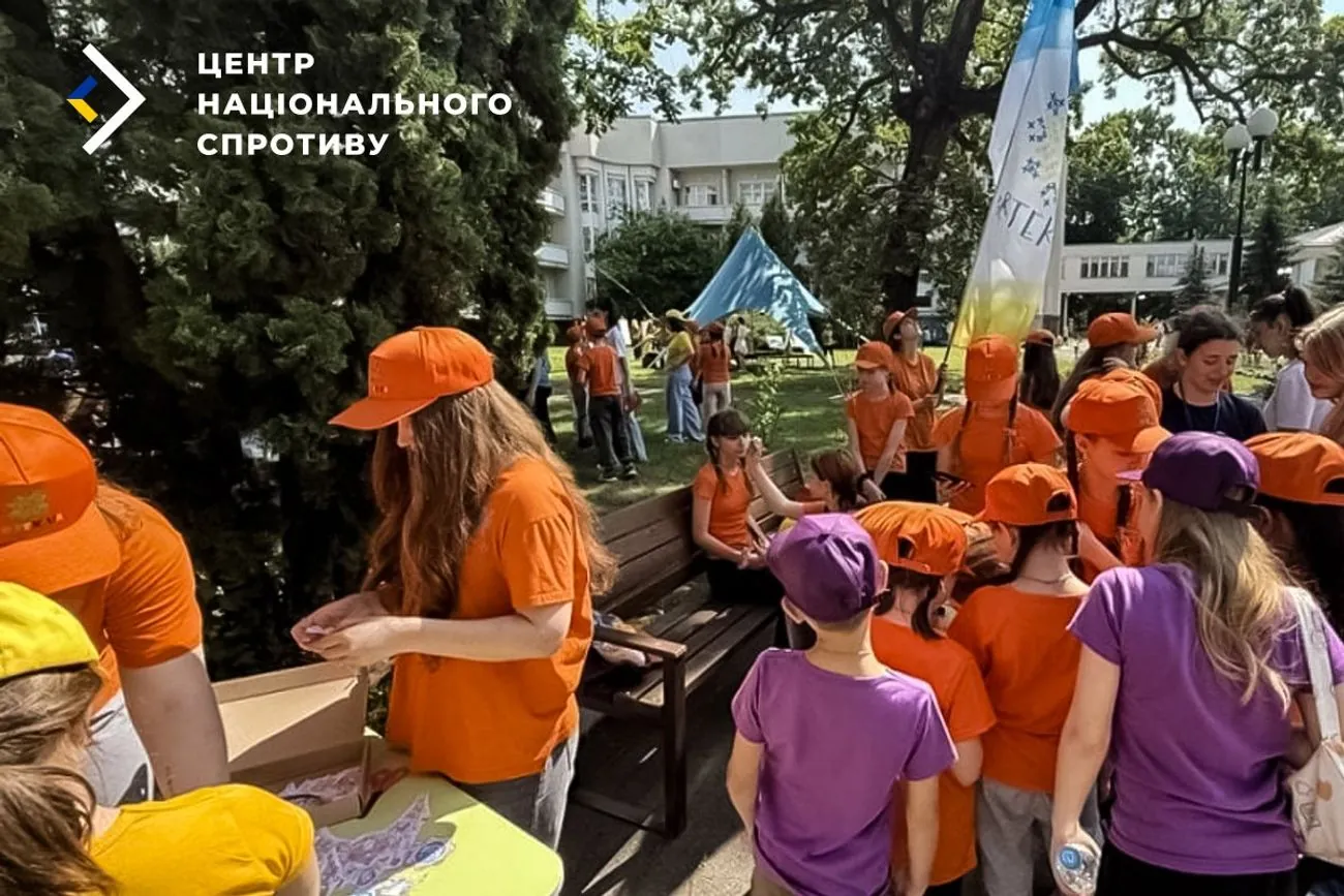 Кремль планує "перевиховати" 56 тисяч українських дітей в "Артеку" - ЦНС