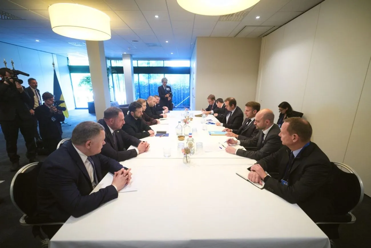 Zelenskyy met with Macron. They discussed increasing the number of "Mirages" and the production of interceptor drones Zelenskyy met with Macron. They discussed increasing the number of "Mirages" and the production of interceptor drones