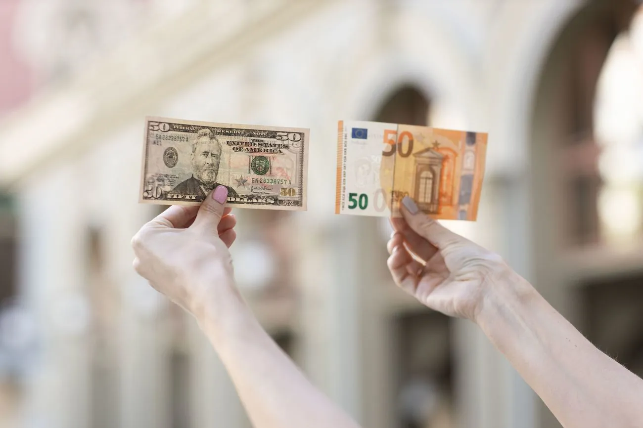 Exchange rate on June 25: hryvnia strengthened, and the euro updated its historical maximum Exchange rate on June 25: hryvnia strengthened, and the euro updated its historical maximum