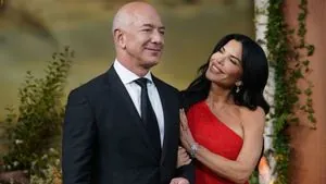 Venice closes off entire area of city for Bezos and Sanchez's wedding: ceremony to begin in the evening