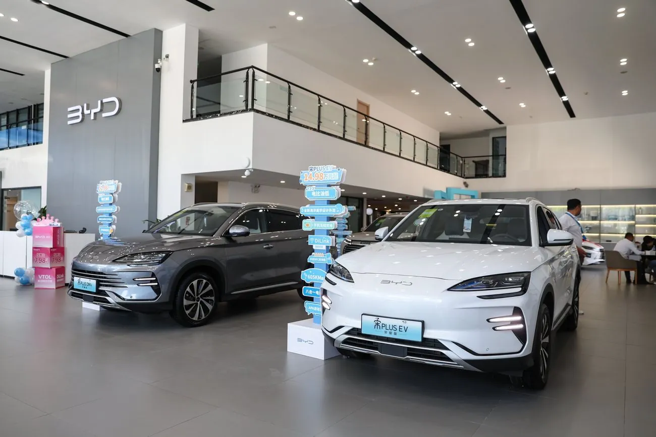 Китайские BYD и Chery увеличили продажи на 40% по всему миру против падения результатов у Tesla