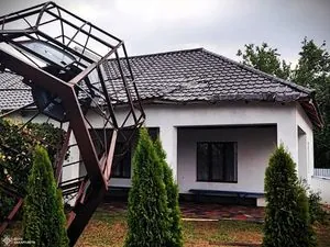 Негода зачепила вісім областей в Україні: що відбувається у постраждалих регіонах