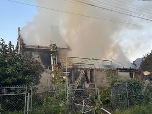 Враг ночью уничтожил частный дом в Луцке