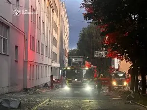 Удар россиян по Львову: число пострадавших возросло до девяти человек