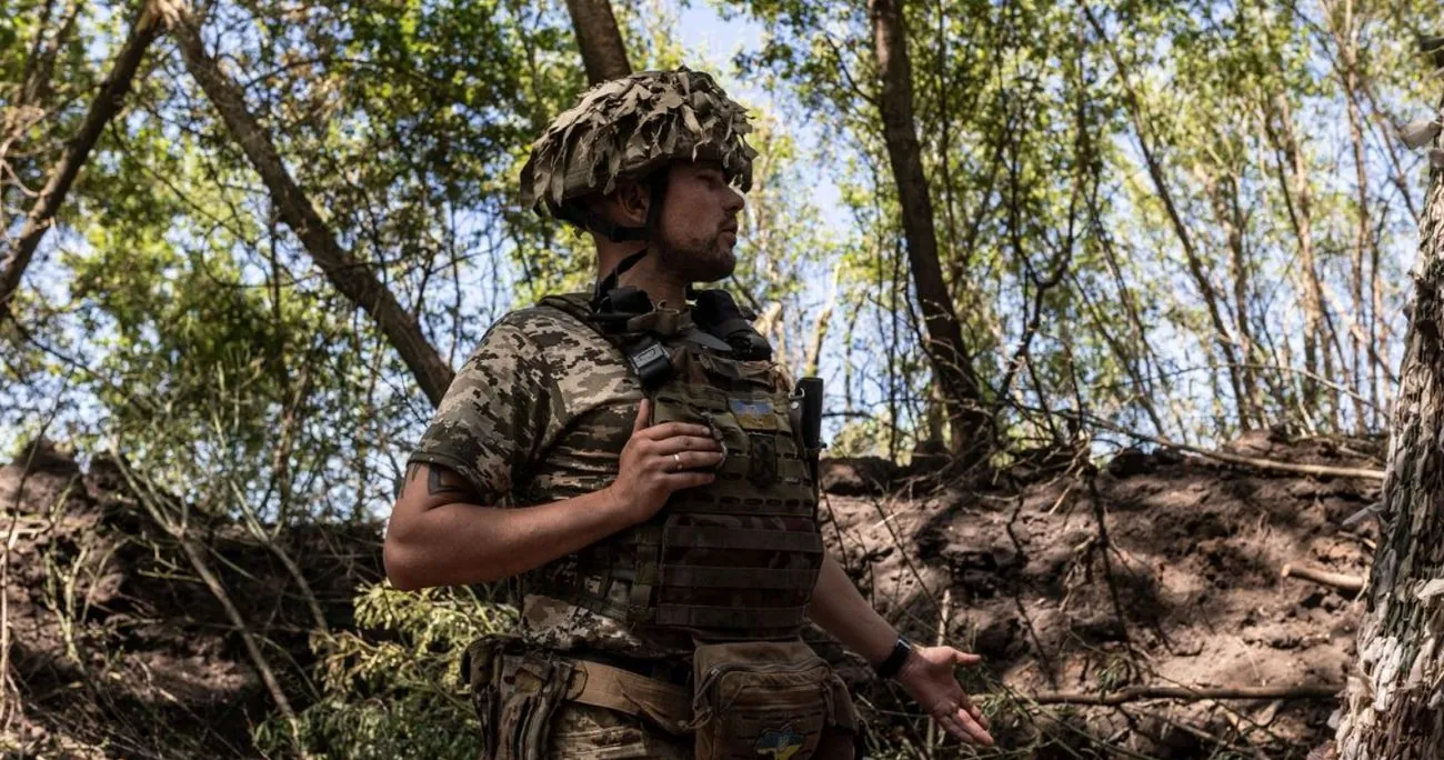 Понад 60 атак на Покровському напрямку зупинили українські оборонці: ворог завдавав повітряних ударів, намагаючись наступати