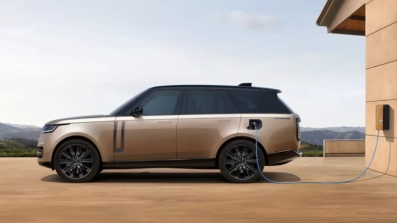 Jaguar Land Rover откладывает запуск новых электромобилей: новые сроки и причины