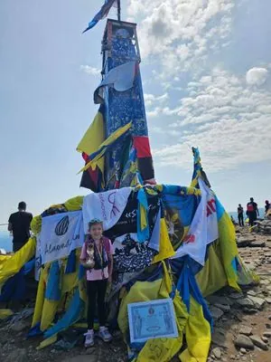 Пятилетняя львовянка покорила Говерлу и установила рекорд Украины