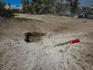 Ворог завдав смертоносного удару по Харківщині, коли люди прийшли за гуманітарною допомогою - ДСНС
