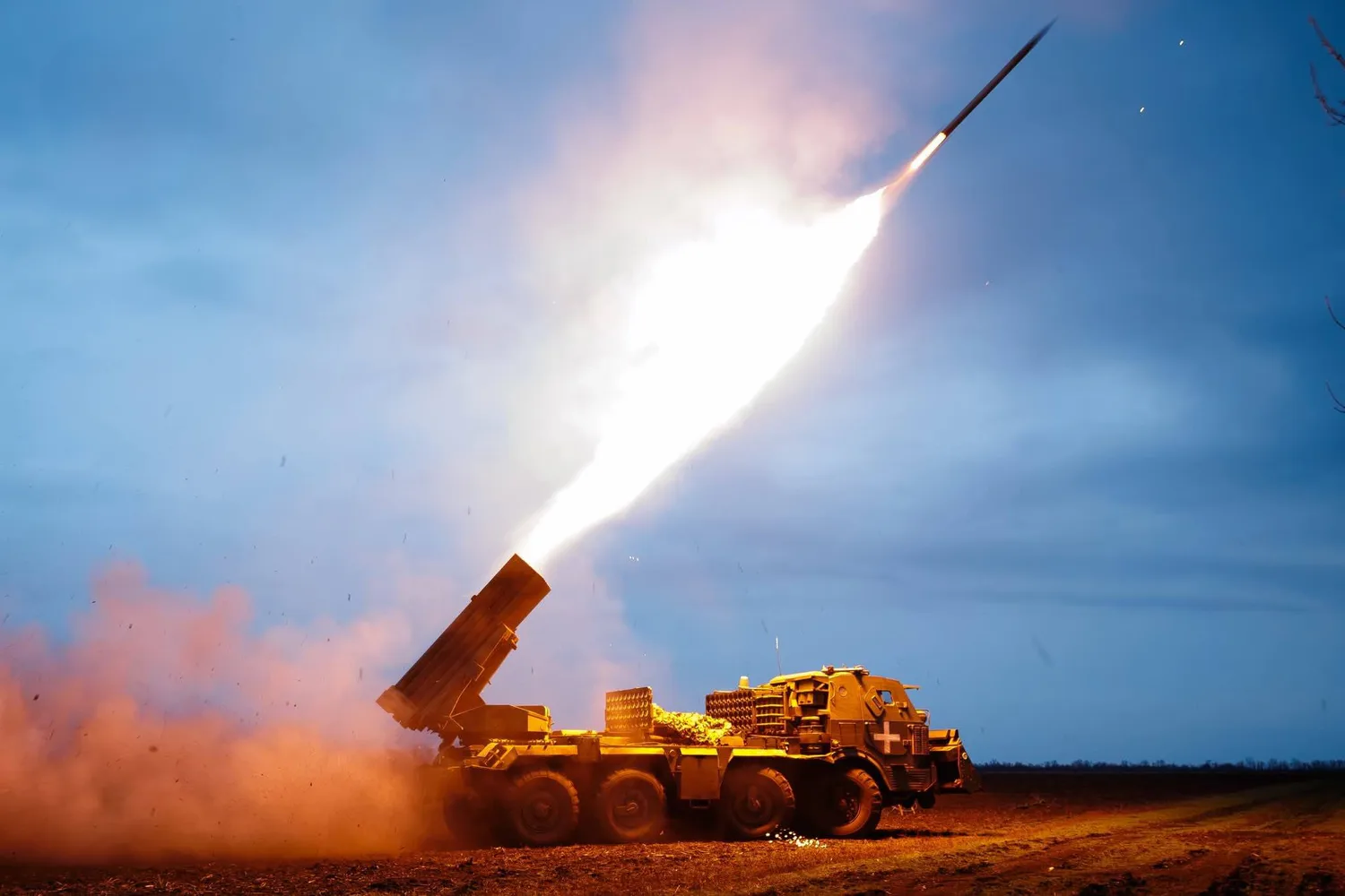 Ukrainian forces struck Russian command posts near occupied Donetsk, August 26-27, 2026